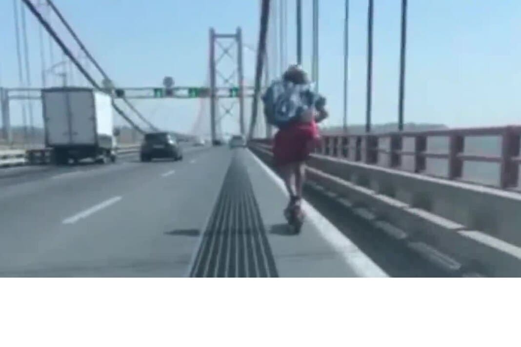 PSP trava jovem que atravessou a Ponte 25 de Abril de trotinete